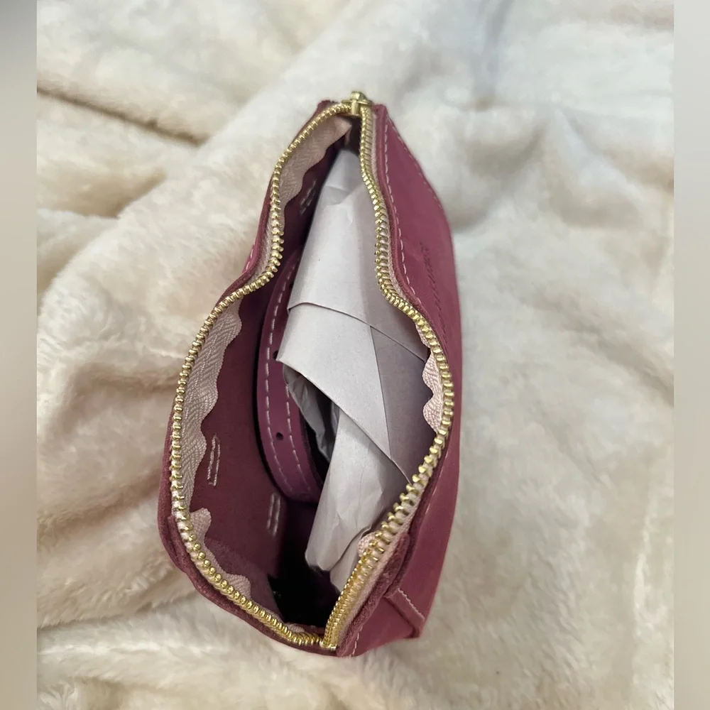 Portland Leather Women's Zip-Tight Belt Bag - Foxglove - Picture 3 of 5